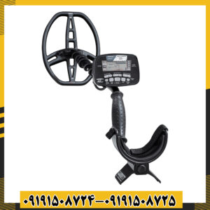 فلزیاب گرت AT Pro در حالت غوطه‌ور در آب برای جستجوی اهداف فلزی زیرسطحی 09191508725 - 09191508724